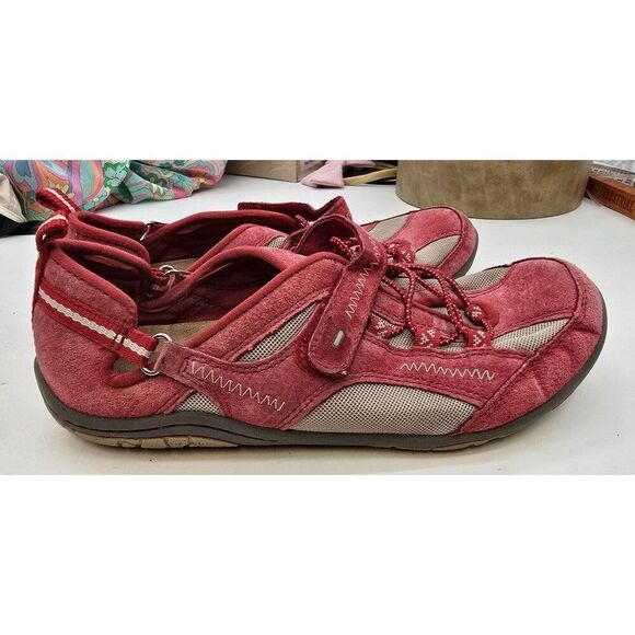 Red Suede & Mesh Womens Comfort Walking Shoes With Adjustable Strap Size 8 - Picture 6 of 11